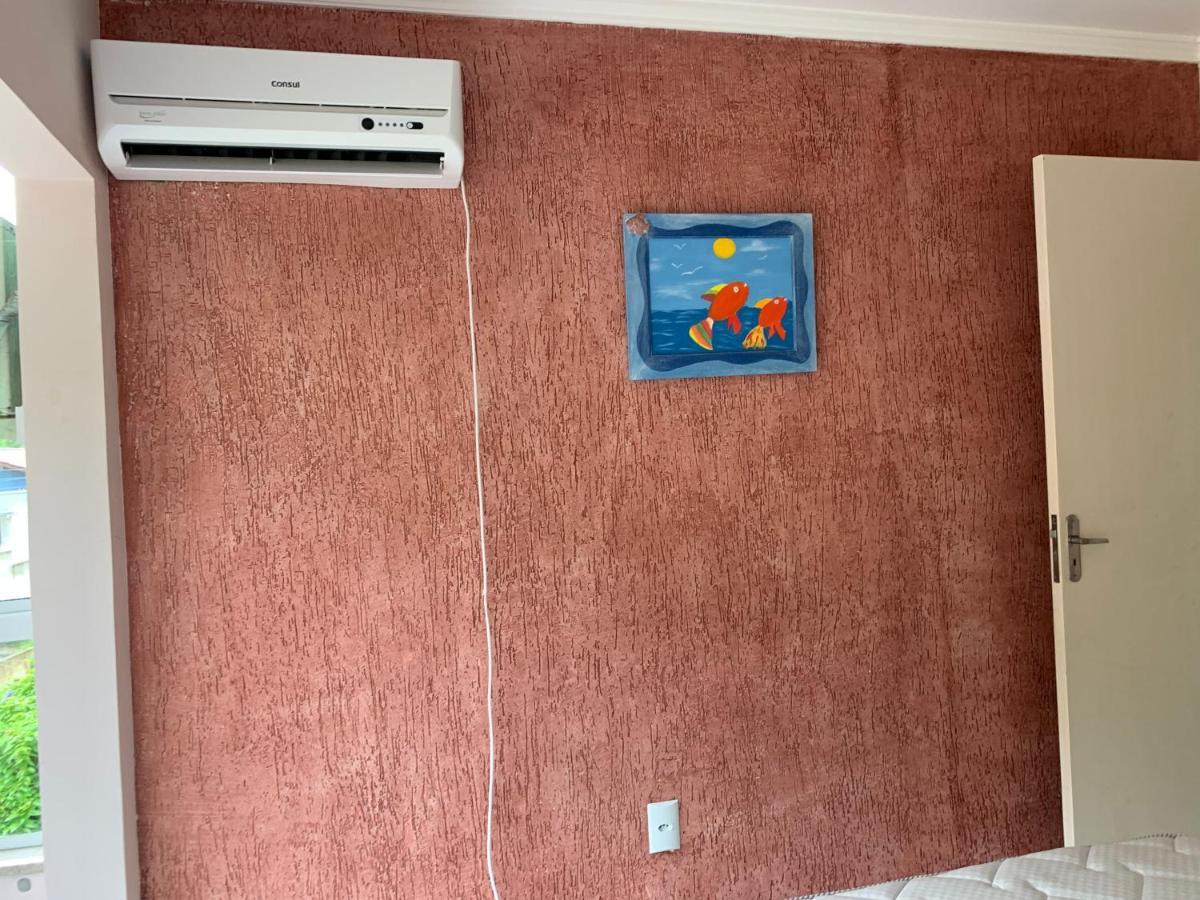 Apartamento Inteiro 3 Quartos No Condominio Solar Das Bromelias بومبينهاس المظهر الخارجي الصورة