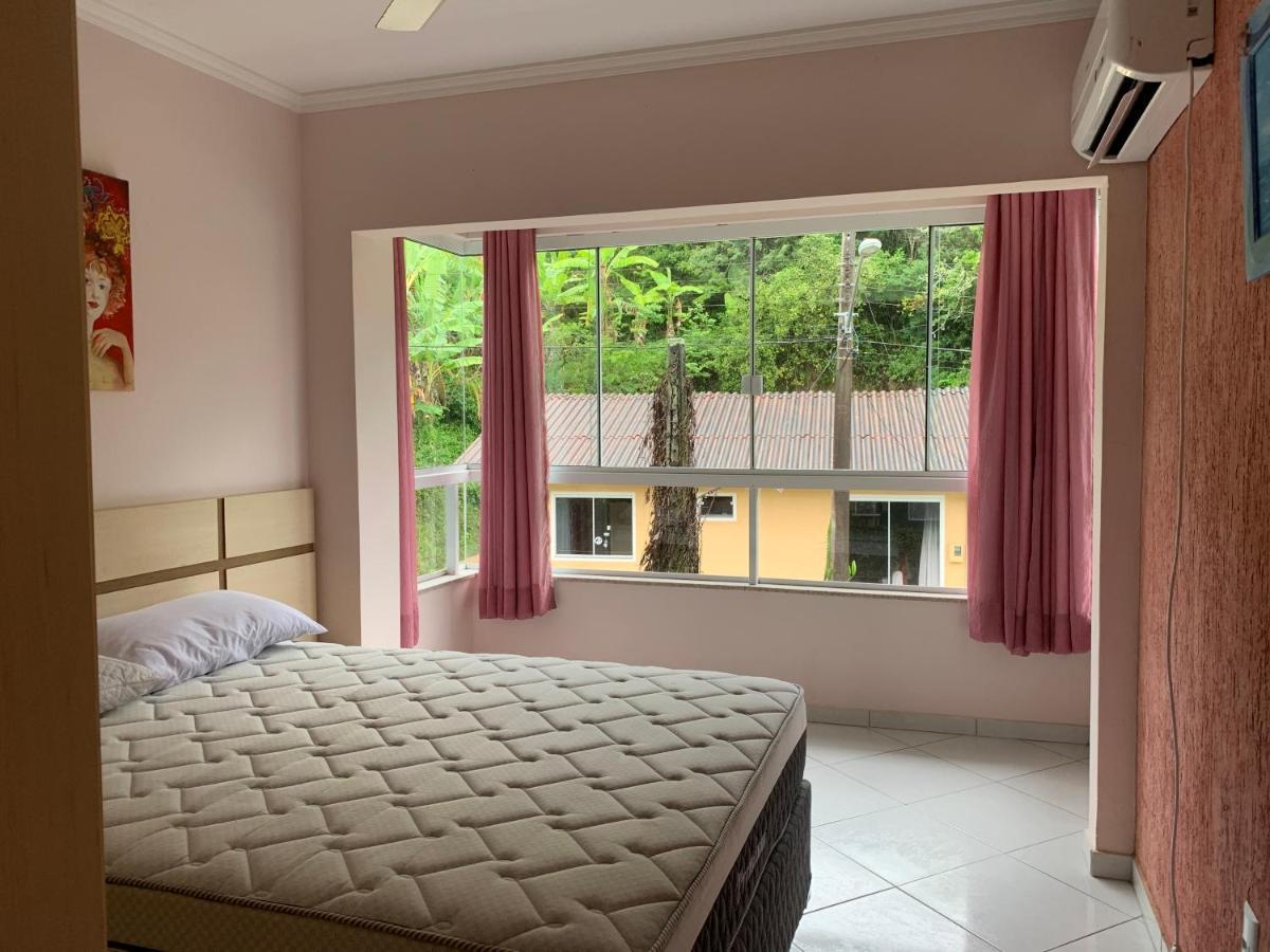 Apartamento Inteiro 3 Quartos No Condominio Solar Das Bromelias بومبينهاس المظهر الخارجي الصورة